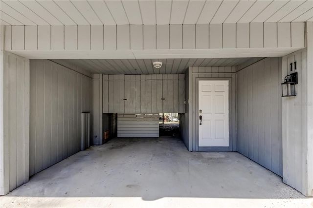 200 MERES BOULEVARD 11, Tarpon Springs, FL 34689