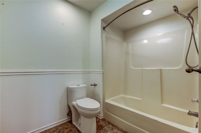 200 MERES BOULEVARD 11, Tarpon Springs, FL 34689