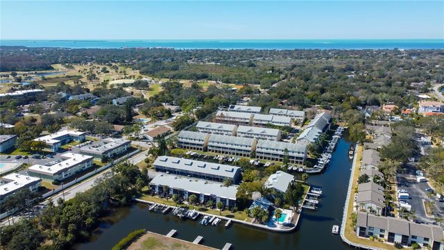 200 MERES BOULEVARD 11, Tarpon Springs, FL 34689