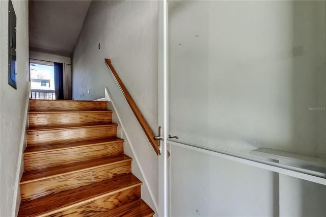 200 MERES BOULEVARD 11, Tarpon Springs, FL 34689