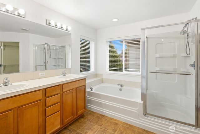 9522 25th Drive SE, Everett, WA 98208