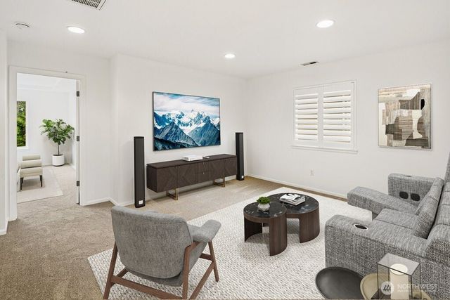 9522 25th Drive SE, Everett, WA 98208