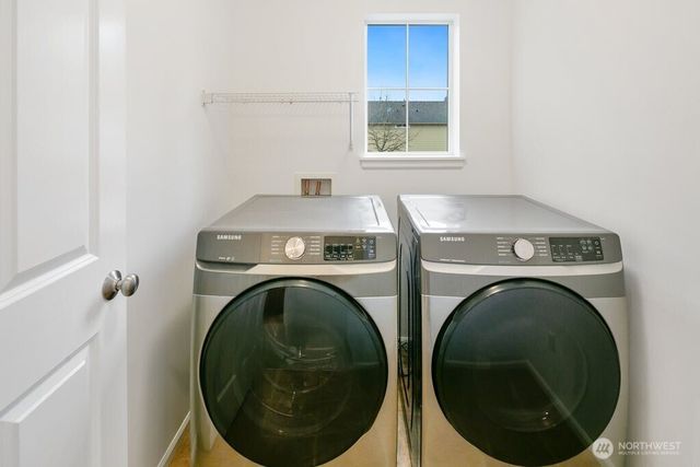 9522 25th Drive SE, Everett, WA 98208