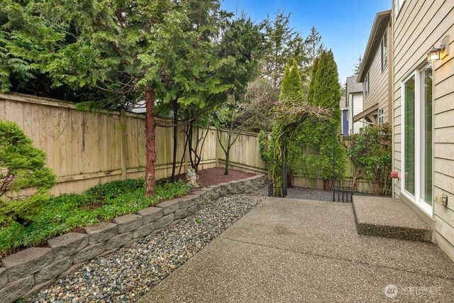 9522 25th Drive SE, Everett, WA 98208