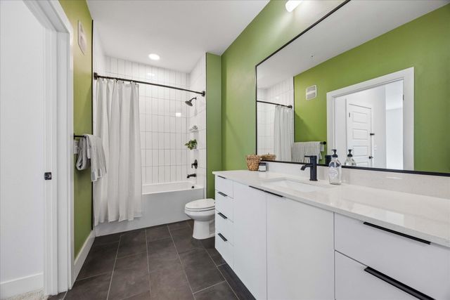 2220 Webberville RD 216, Austin, TX 78702