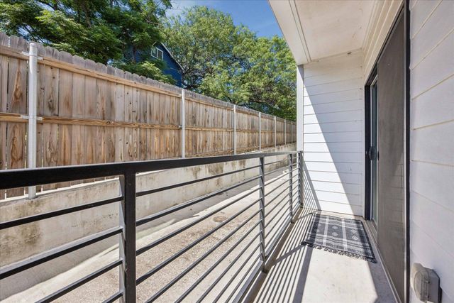 2220 Webberville RD 216, Austin, TX 78702