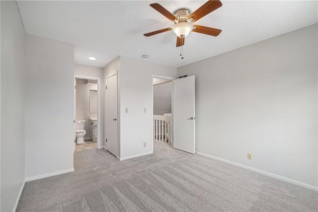 9526 W 78th Street, Overland Park, KS 66204