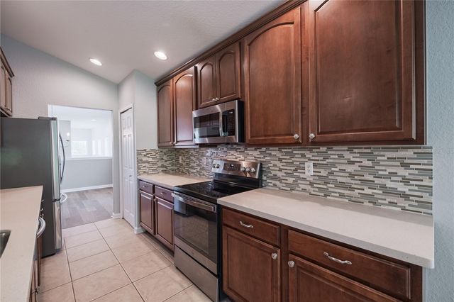 5192 MAXON TER 101, Sanford, FL 32771