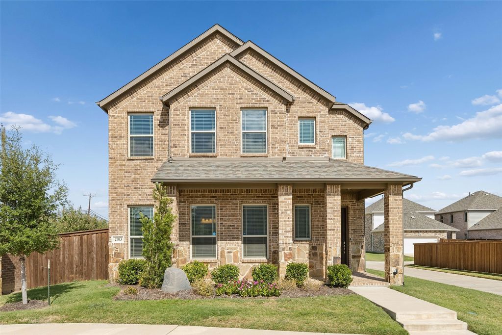 2703 Chambray Lane, Mansfield, TX 76063 — exterior