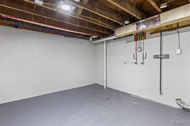 7356 Dorset Avenue, St Louis, MO 63130