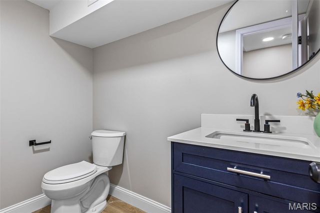 7356 Dorset Avenue, St Louis, MO 63130