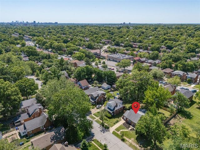 7356 Dorset Avenue, St Louis, MO 63130