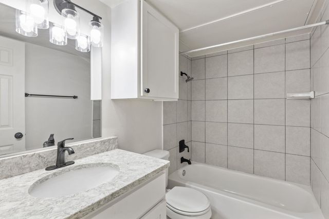 3819 Southway DR 105, Austin, TX 78704
