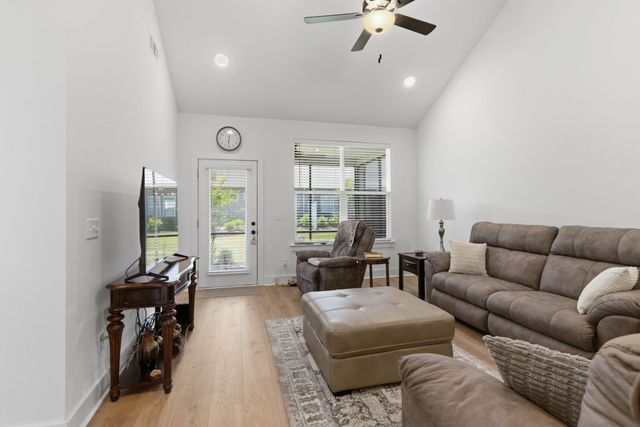 2615 Camrose Way, Murfreesboro, TN 37128