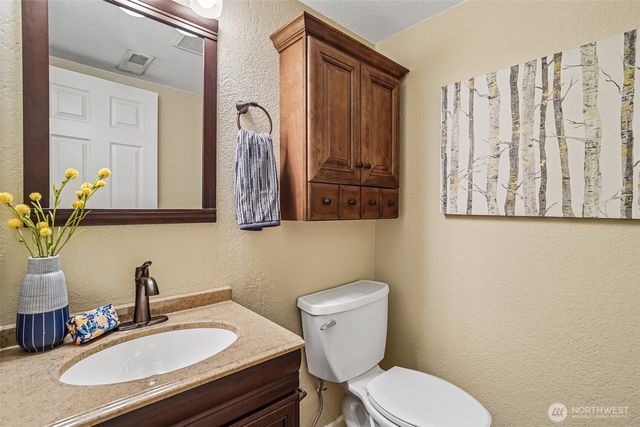 19103 SE 47th Place, Issaquah, WA 98027