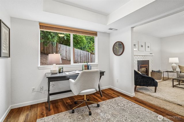 19103 SE 47th Place, Issaquah, WA 98027