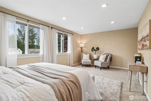 19103 SE 47th Place, Issaquah, WA 98027