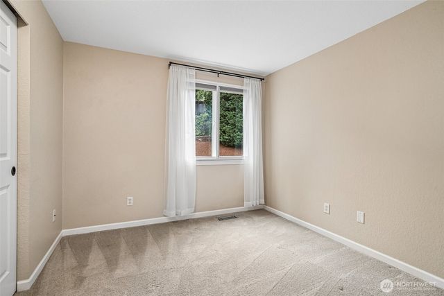 19103 SE 47th Place, Issaquah, WA 98027