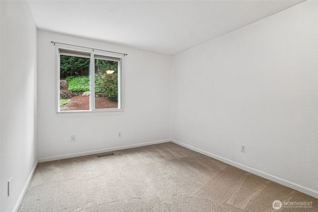 19103 SE 47th Place, Issaquah, WA 98027
