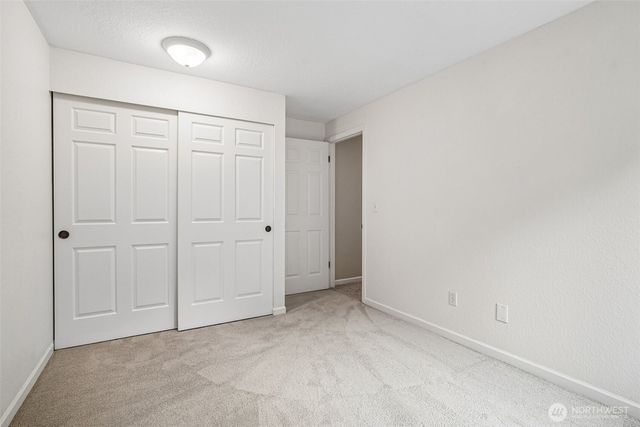 19103 SE 47th Place, Issaquah, WA 98027