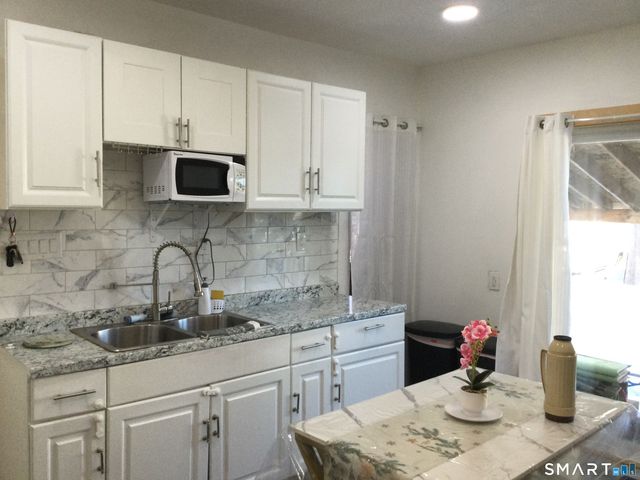 372 Summit Street, Bridgeport, CT 06606