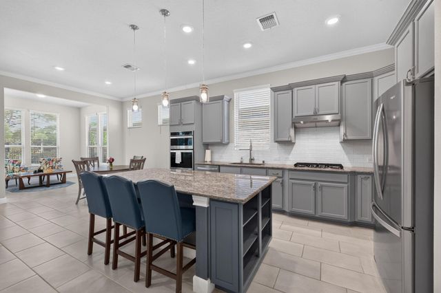 232 Spotted Saddle Court, Spring, TX 77382