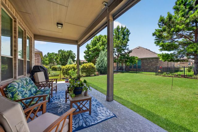 232 Spotted Saddle Court, Spring, TX 77382