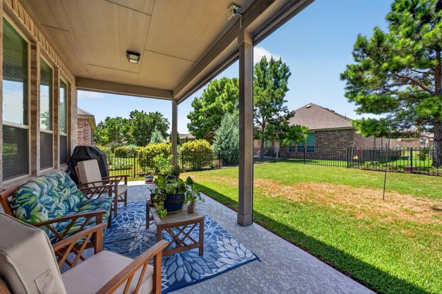 232 Spotted Saddle Court, Spring, TX 77382