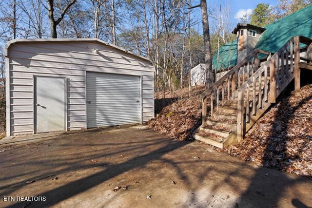 7111 Diamond Branch Rd, Maryville, TN 37801