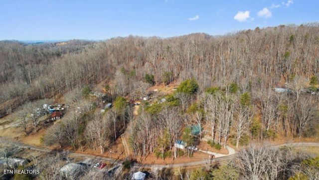 7111 Diamond Branch Rd, Maryville, TN 37801