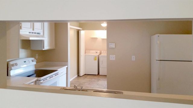 5832 S 42nd Place, Phoenix, AZ 85040