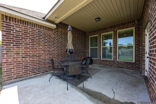 6318 Union Dr, Addis, LA 70710