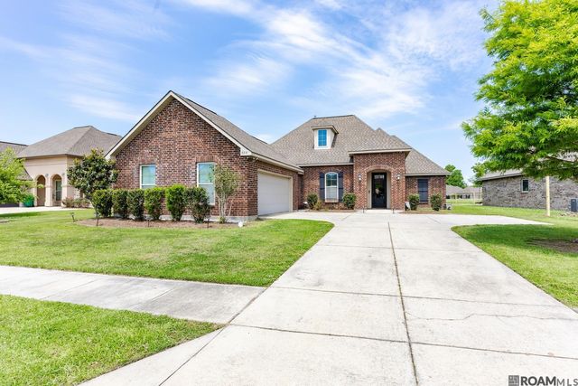 6318 Union Dr, Addis, LA 70710