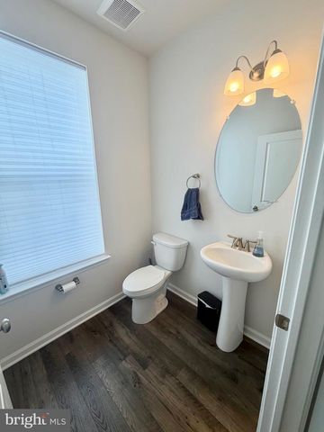 20 STANTON RD, Mount Holly, NJ 08060