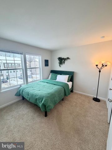 20 STANTON RD, Mount Holly, NJ 08060