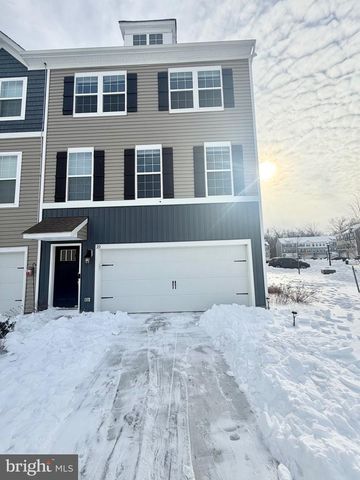 20 STANTON RD, Mount Holly, NJ 08060