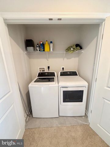 20 STANTON RD, Mount Holly, NJ 08060