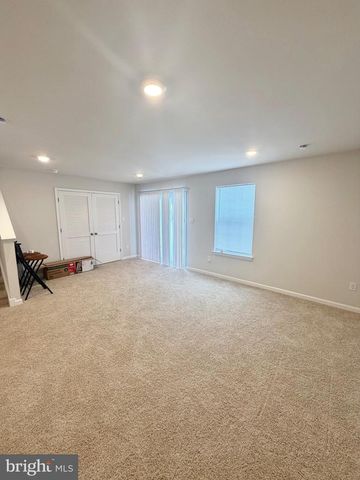 20 STANTON RD, Mount Holly, NJ 08060