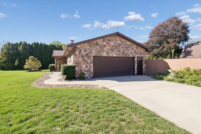 2419 Blanchard Drive, Niles, MI 49120