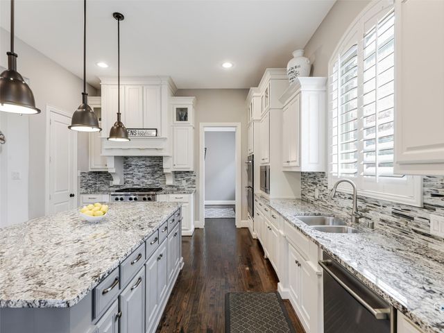 13820 Spring Wagon Drive, Frisco, TX 75035