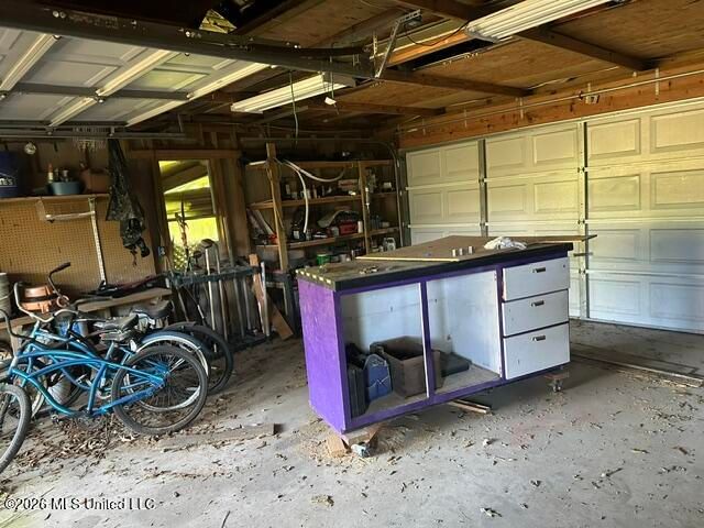 2117 Sandalwood Place, Gautier, MS 39553