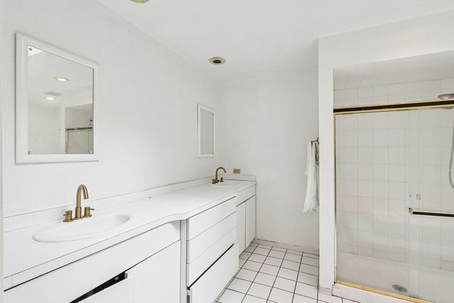 1114 185th Place, Homewood, IL 60430