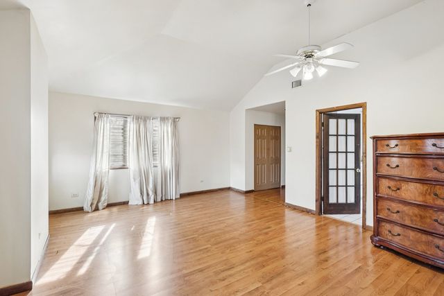 1114 185th Place, Homewood, IL 60430
