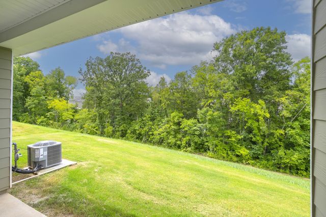 2972 Mallard Dr, Lebanon, TN 37090