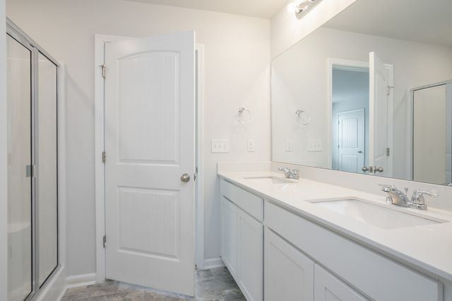 2972 Mallard Dr, Lebanon, TN 37090