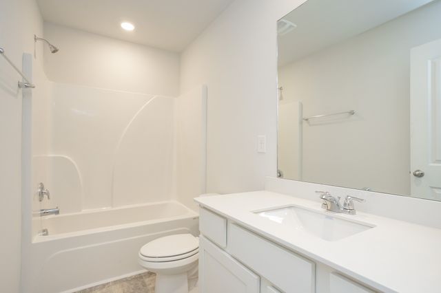 2972 Mallard Dr, Lebanon, TN 37090