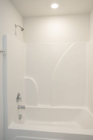 2972 Mallard Dr, Lebanon, TN 37090