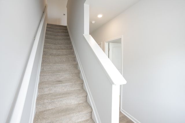 2972 Mallard Dr, Lebanon, TN 37090