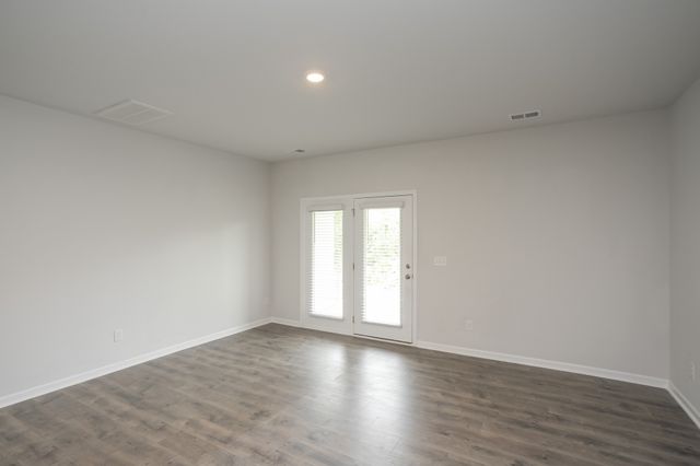 2972 Mallard Dr, Lebanon, TN 37090