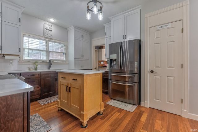 7555 Youngs Court, Newburgh, IN 47630
